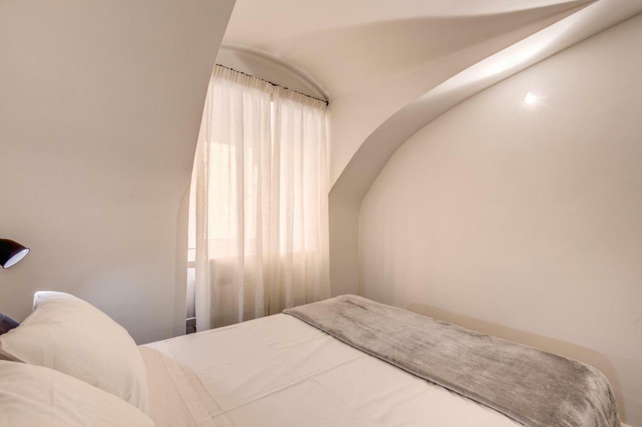 רומא Fori Imperiali Lovely Apartment מראה חיצוני תמונה